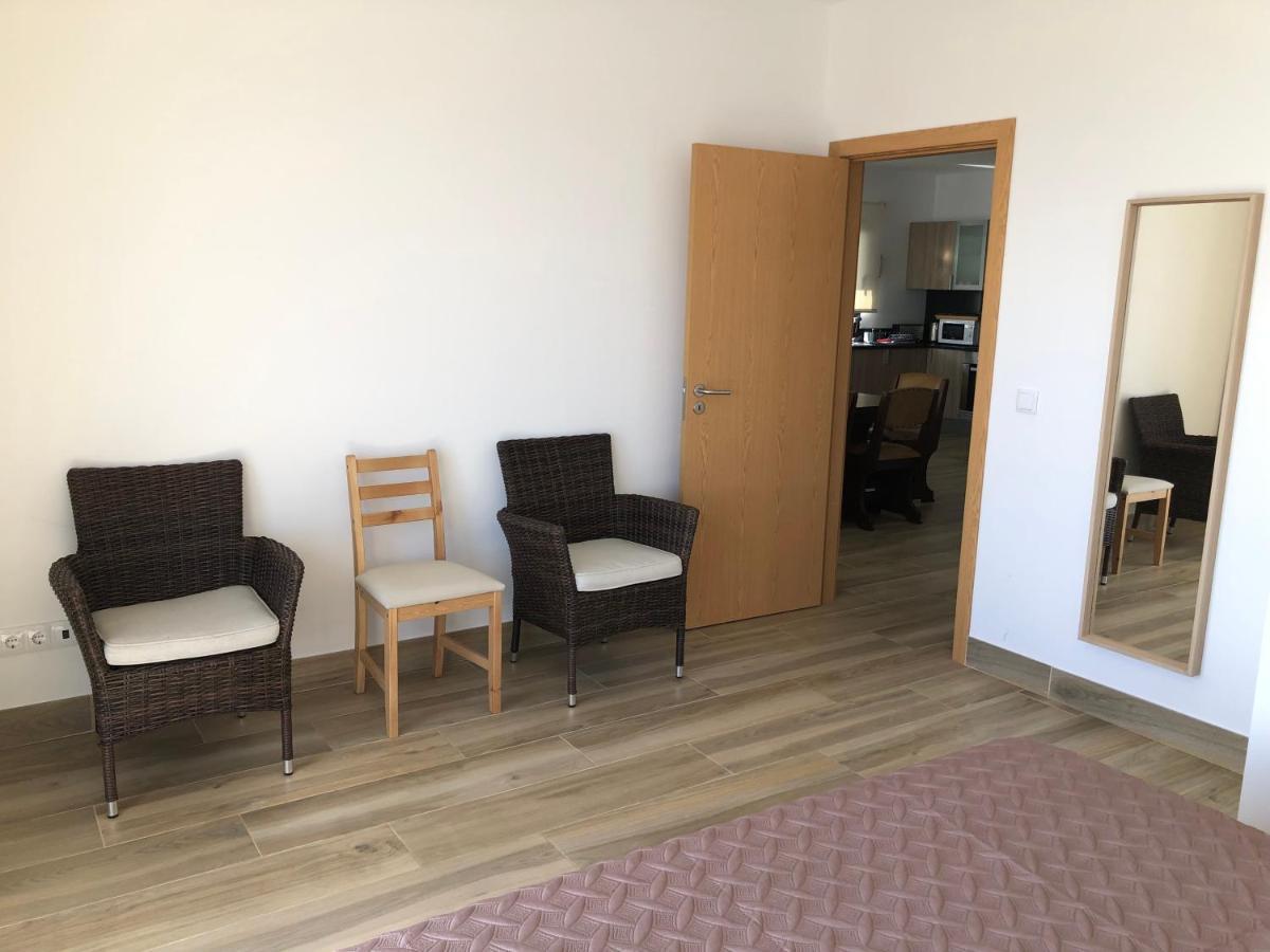 Calheta Ocean View Family Apartment - Air Condition Estreito Da Calheta Eksteriør billede