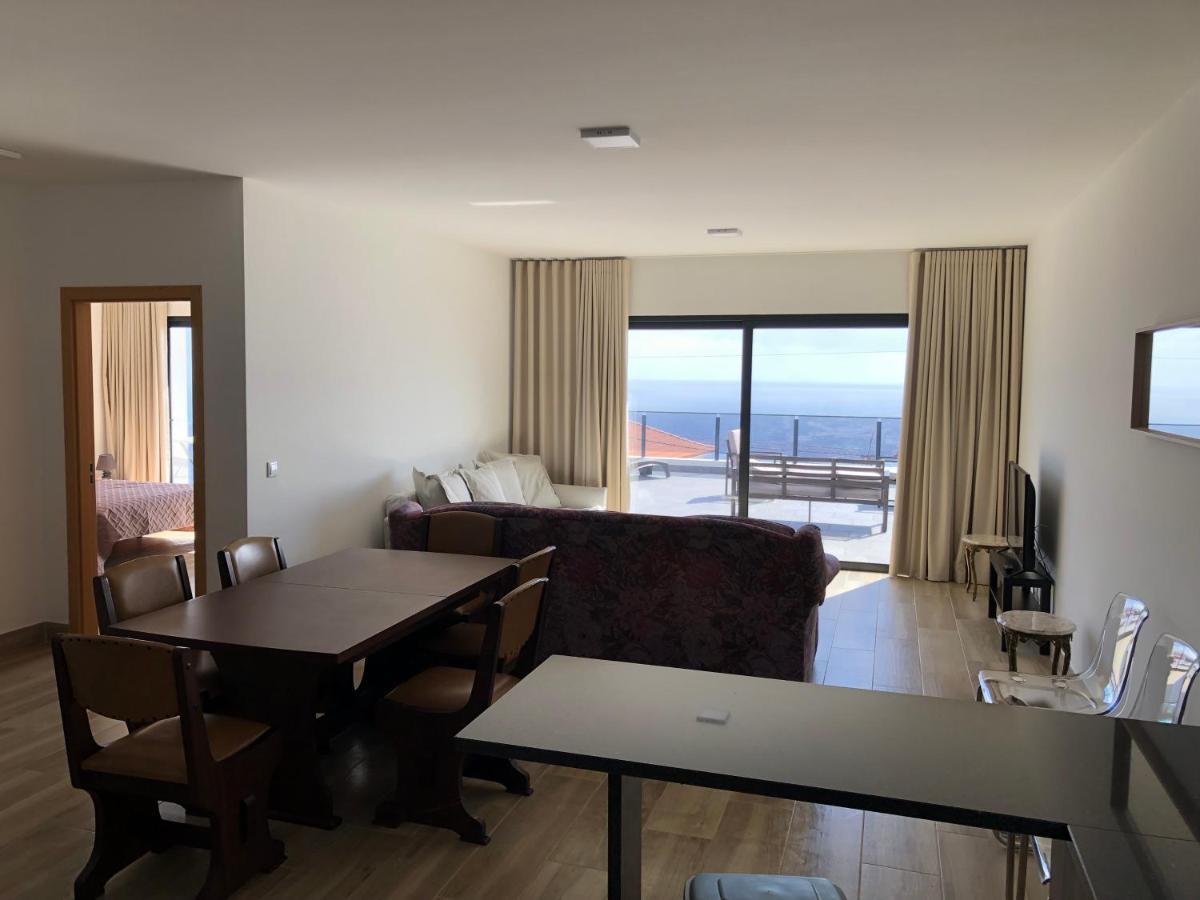 Calheta Ocean View Family Apartment - Air Condition Estreito Da Calheta Eksteriør billede