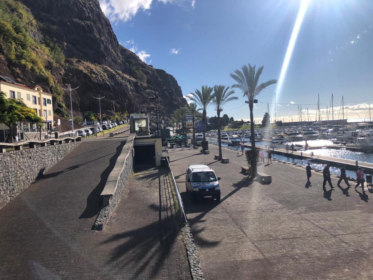 Calheta Ocean View Family Apartment - Air Condition Estreito Da Calheta Eksteriør billede